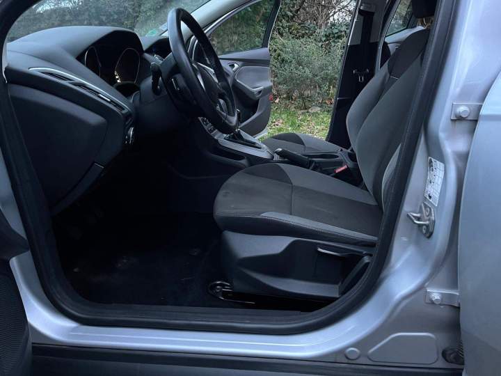 Faites nettoyer votre voiture sans vous déplacer de chez vous !